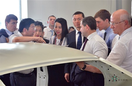 ×ðÁú¶¶È¦(Öйú¹ÙÍø)-Ϊdu¶øÉú