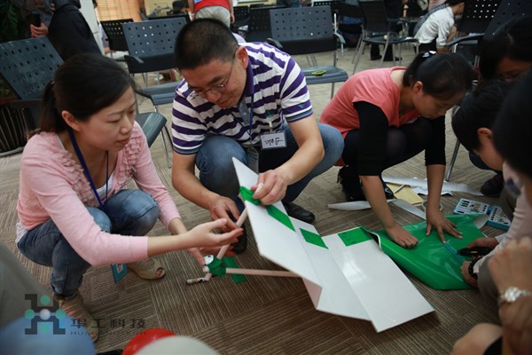 ×ðÁú¶¶È¦(Öйú¹ÙÍø)-Ϊdu¶øÉú