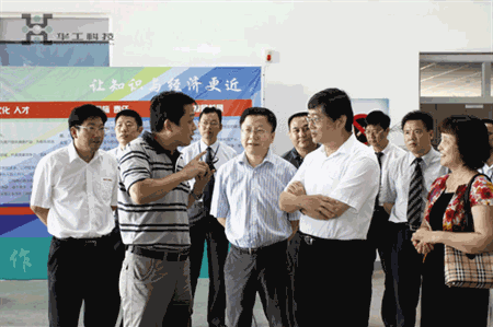 ×ðÁú¶¶È¦(Öйú¹ÙÍø)-Ϊdu¶øÉú