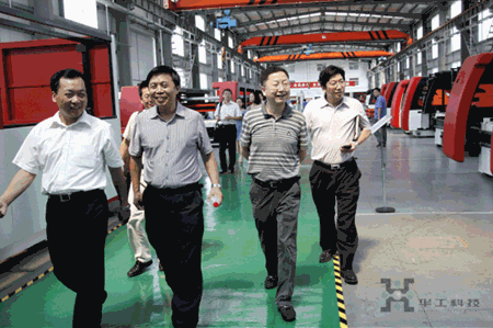 ×ðÁú¶¶È¦(Öйú¹ÙÍø)-Ϊdu¶øÉú